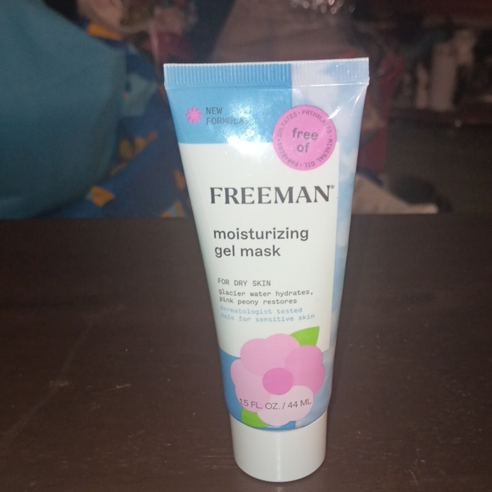 Moisturizing Gel Mask - Pink